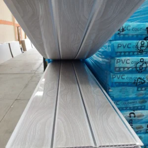 PVC  BLANCO MADERA 3 LINEAS K-16