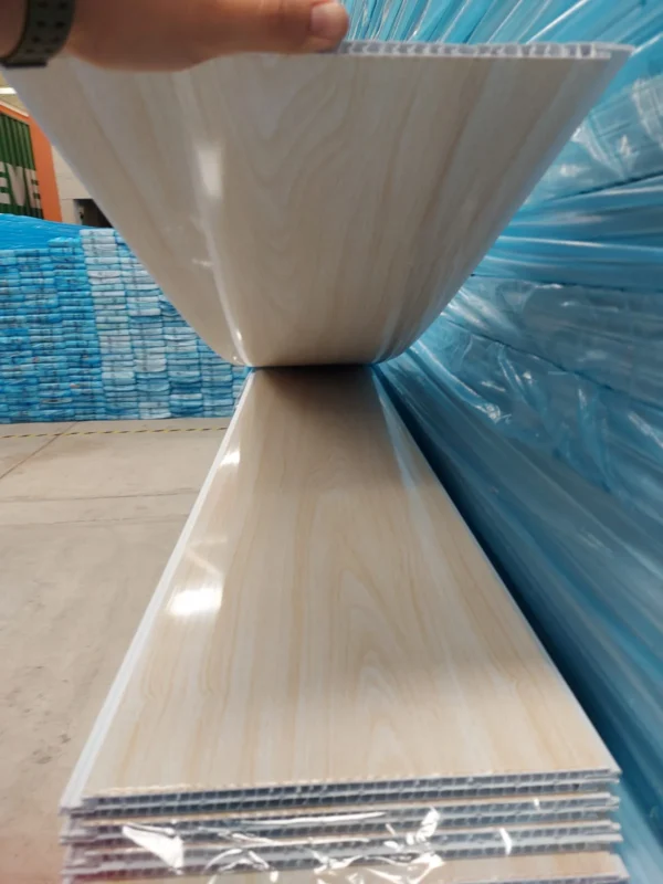 PVC  PINO                                      X8