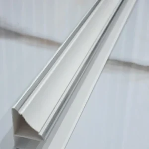CORNER BORDE PLATA         P3         X40